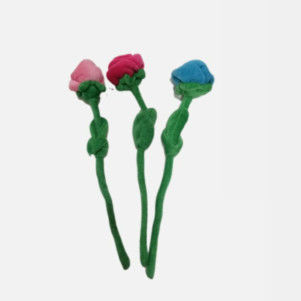 Παιχνίδια ζωηρόχρωμο Roseflower βελούδου ημέρας βαλεντίνων χρωστικών ουσιών δεσμών 28 εκατ.