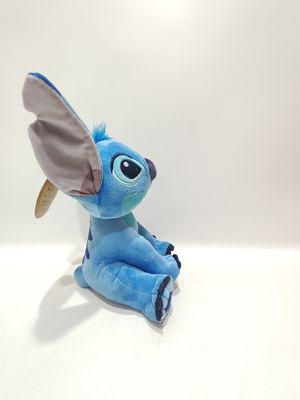 Το κουβέντα με το κουκλάκι που κάθεται στο Stitch είναι χαριτωμένο, με ύψος 7,09 ίντσες και 11,02 ίντσες